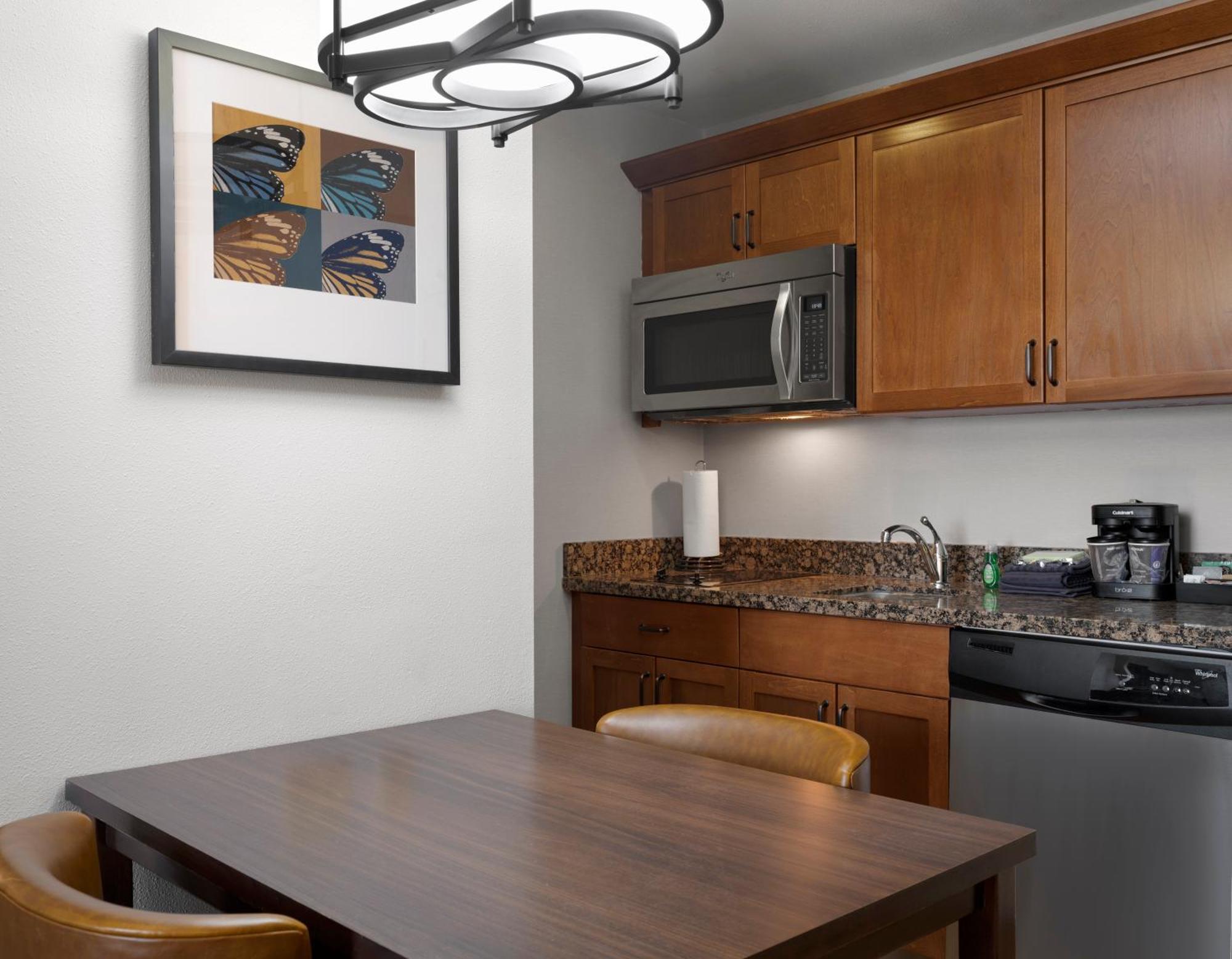 Homewood Suites By Hilton Akron/Fairlawn Zewnętrze zdjęcie